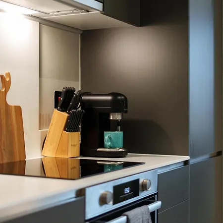 Jungle Luxe Retreat, 2bed 2bath Leeds, Center & Stadium * Leeds (West Yorkshire)