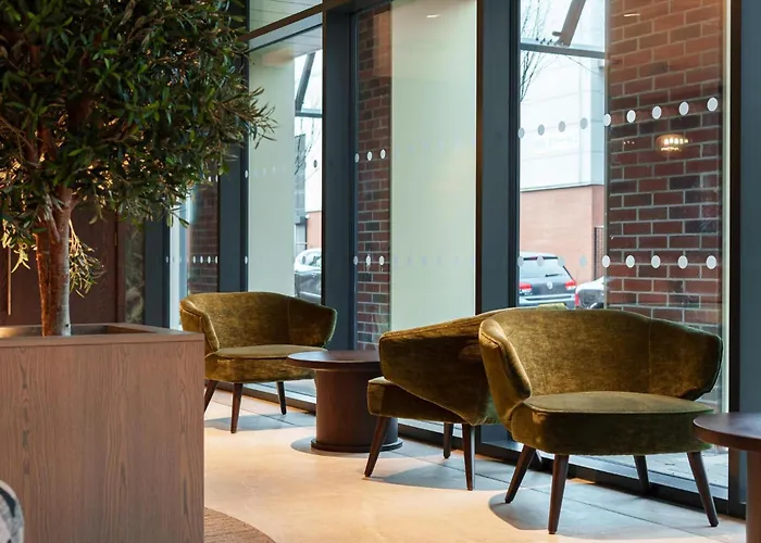 Апартаменти Jungle Luxe Retreat, 2bed 2bath Leeds, Center & Stadium